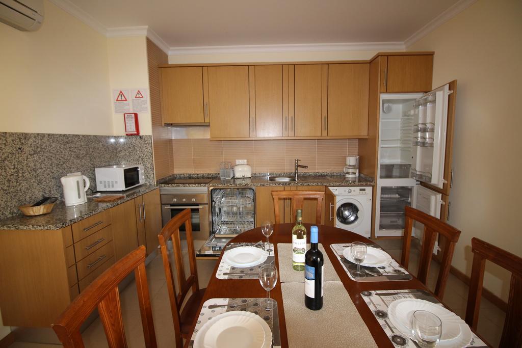 Oura Pereira Apartments 阿尔布费拉 外观 照片