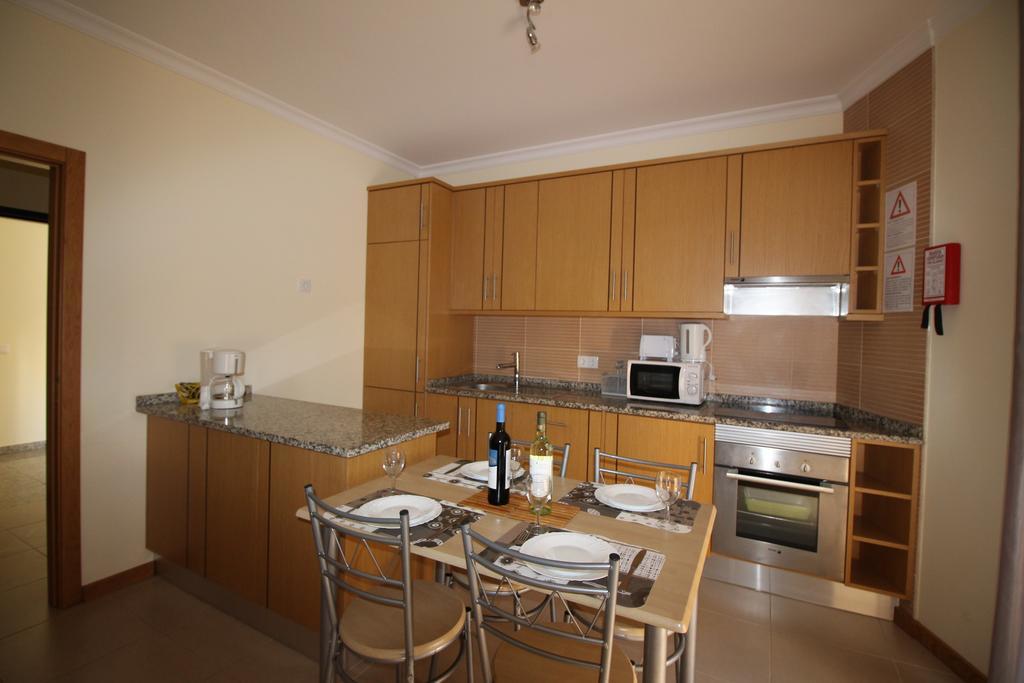 Oura Pereira Apartments 阿尔布费拉 外观 照片
