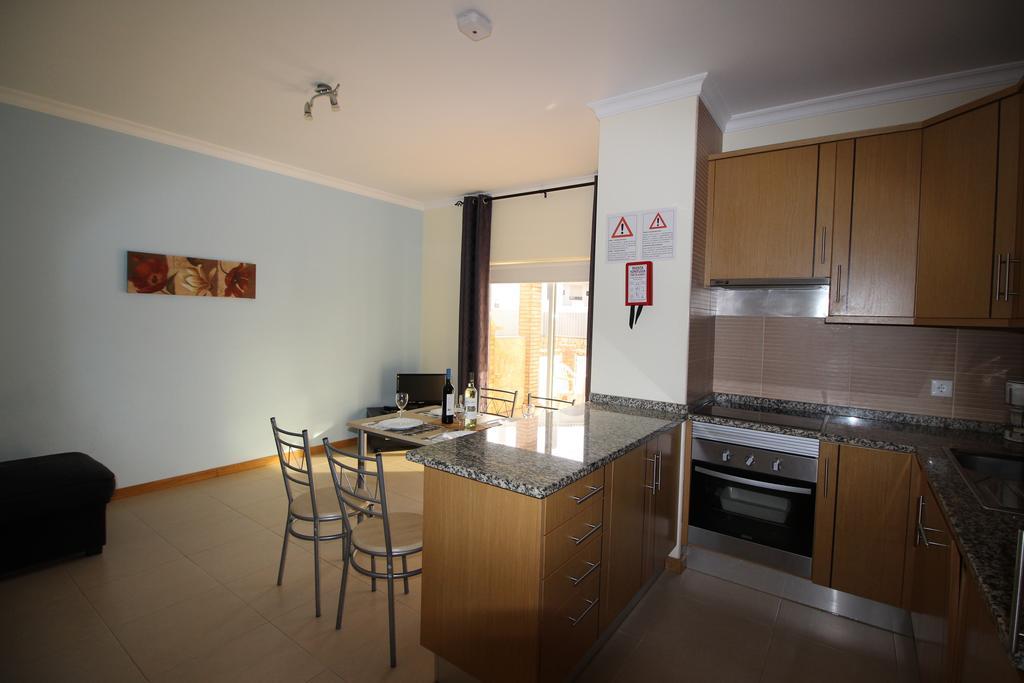 Oura Pereira Apartments 阿尔布费拉 外观 照片